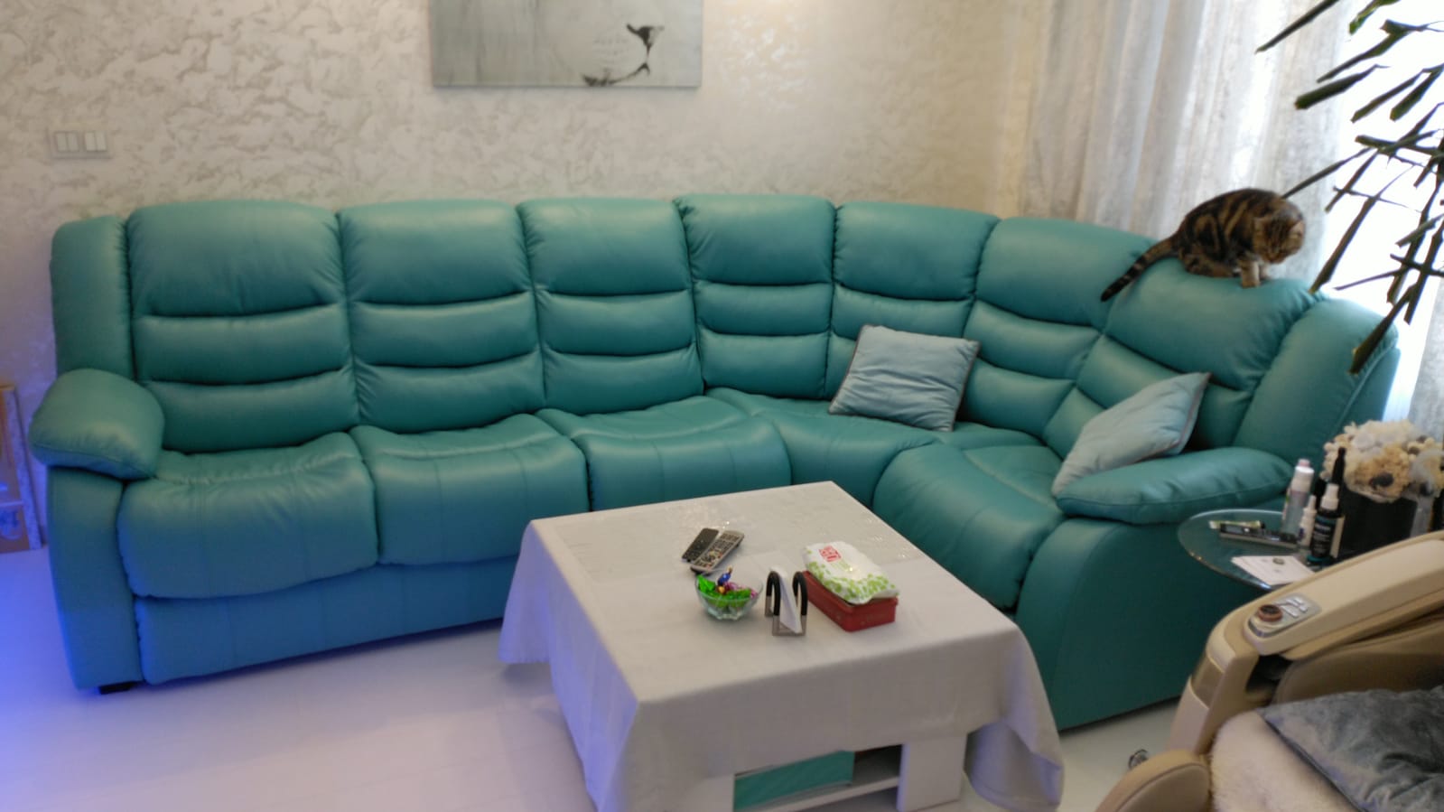 Перетяжка дивана на дому. Карасук