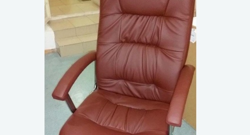 Обтяжка офисного кресла. Карасук